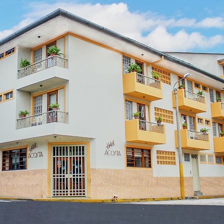 Hotel Acosta Iquitos Bagian luar foto
