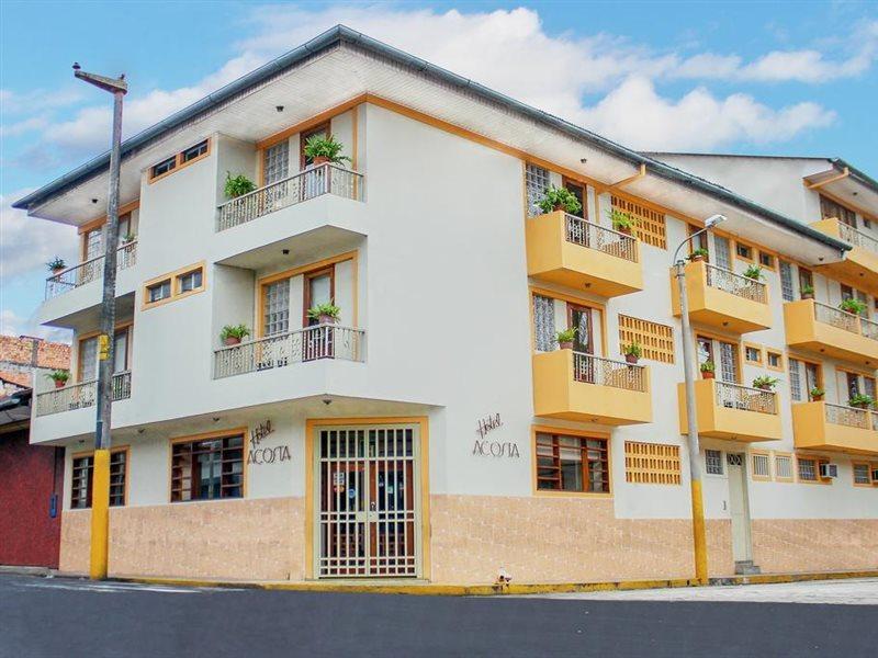 Hotel Acosta Iquitos Bagian luar foto