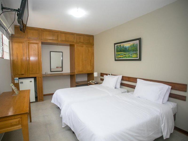 Hotel Acosta Iquitos Bagian luar foto