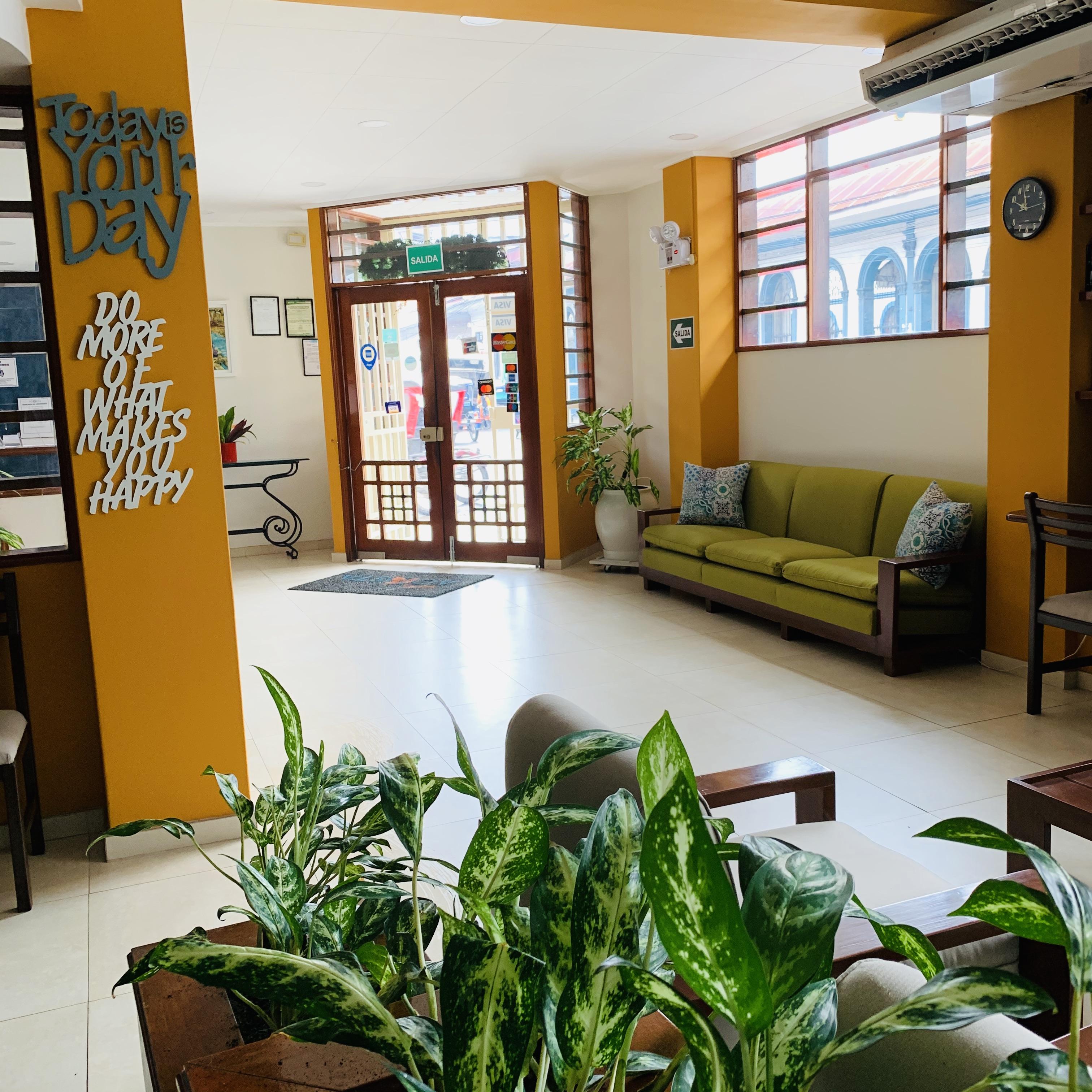 Hotel Acosta Iquitos Bagian luar foto