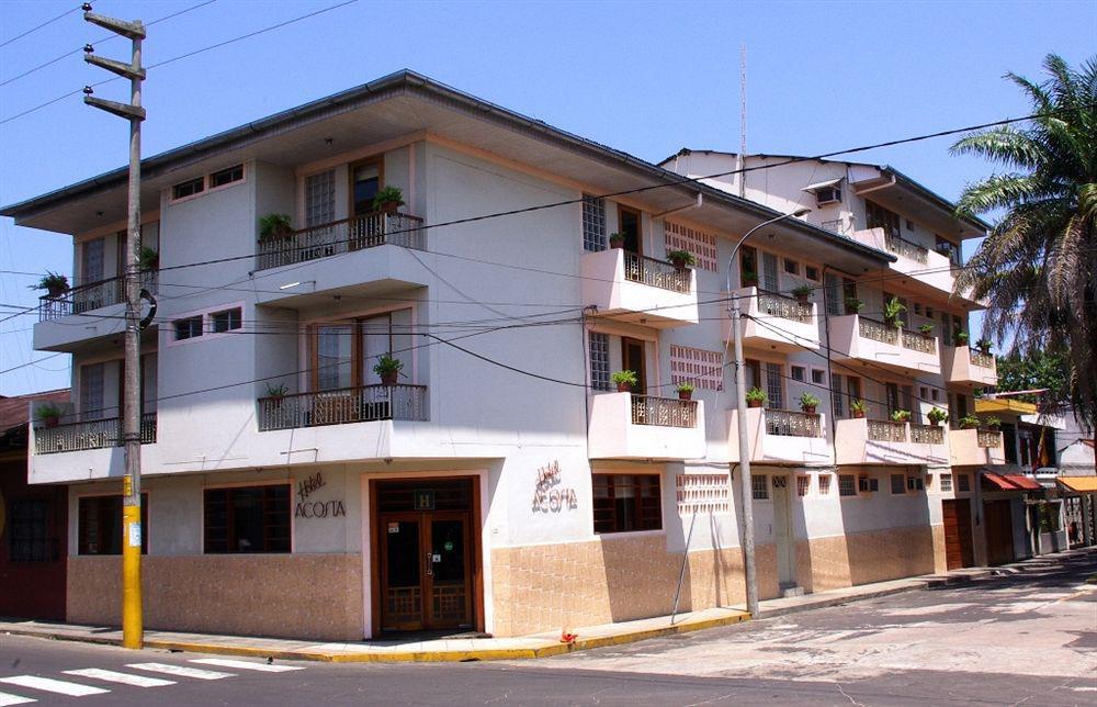 Hotel Acosta Iquitos Bagian luar foto