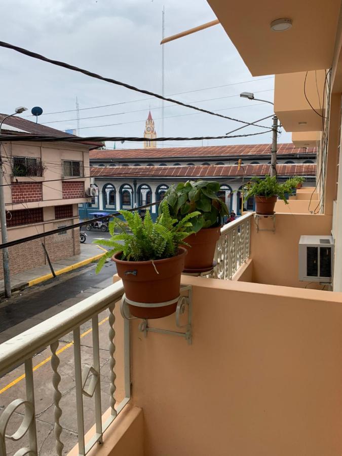 Hotel Acosta Iquitos Bagian luar foto