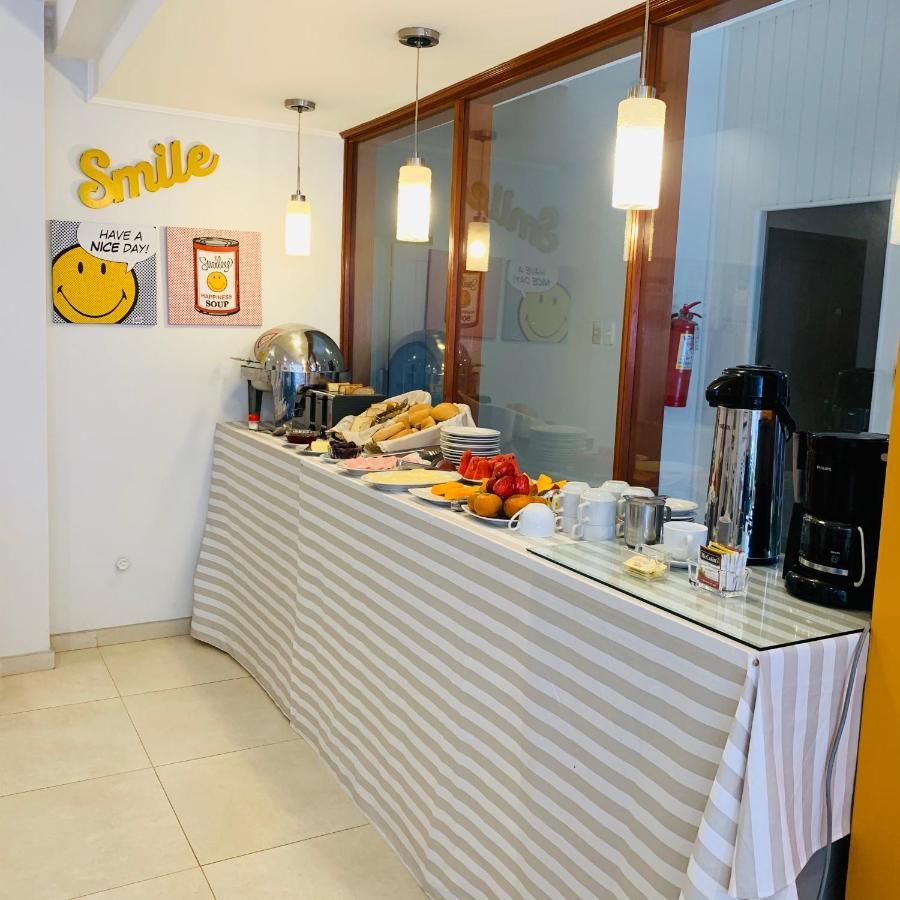 Hotel Acosta Iquitos Bagian luar foto