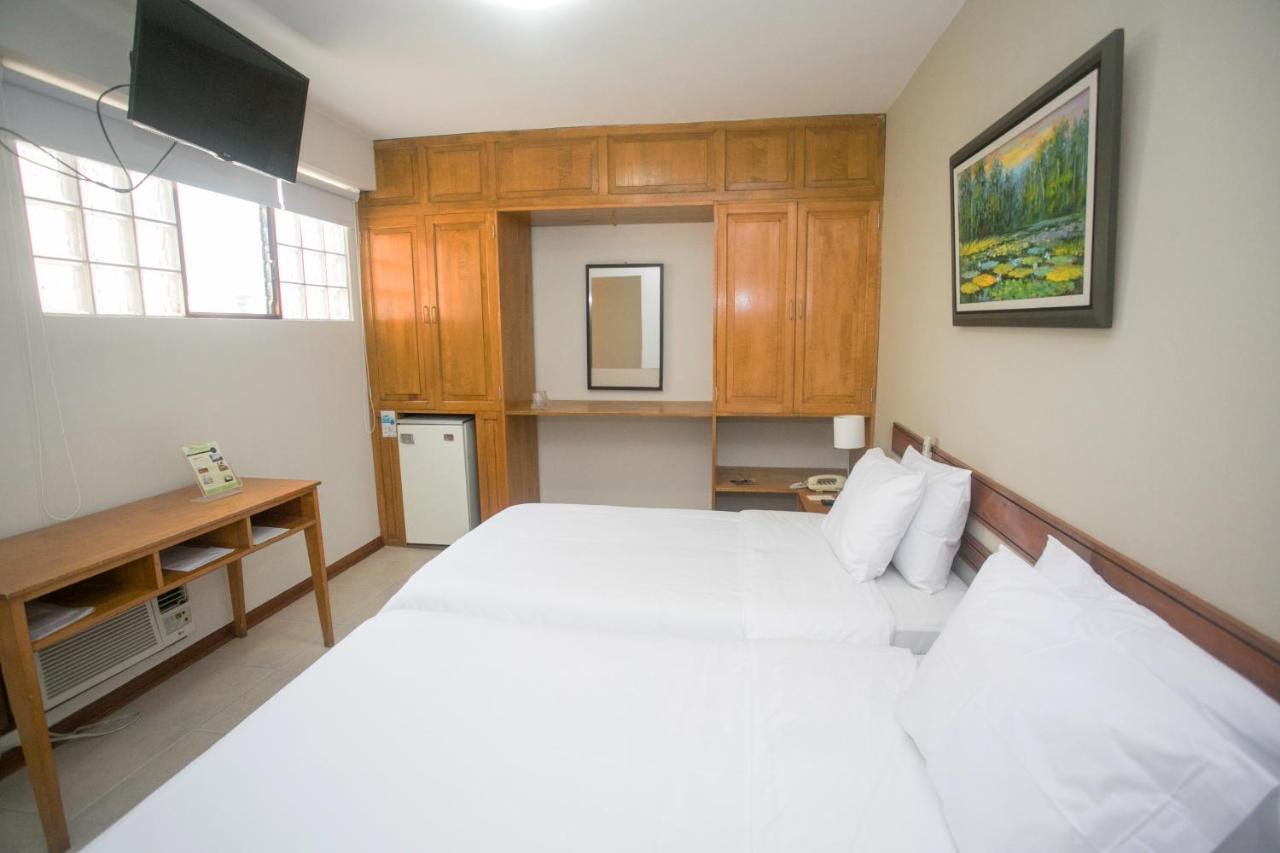 Hotel Acosta Iquitos Bagian luar foto
